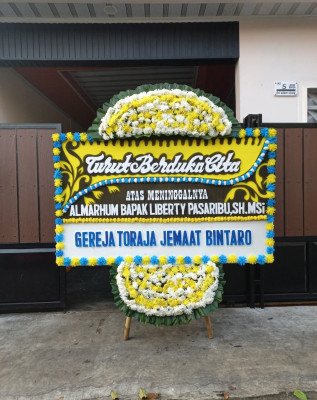 Papan Bunga Duka di Cikondang